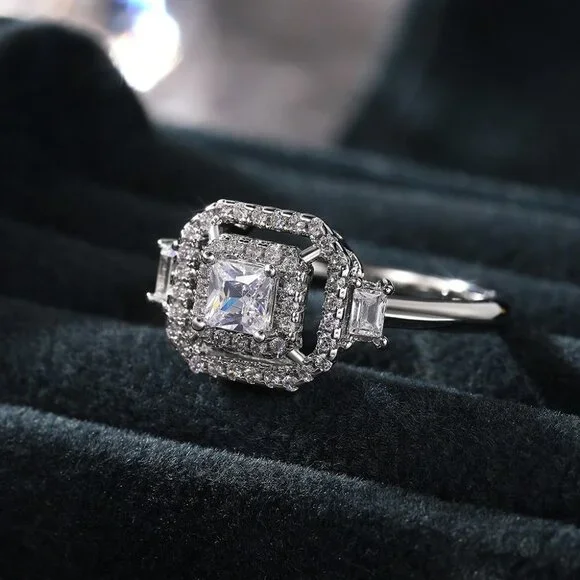 💍New Luxury Engagement Clear Diamond Square Noble Dainty Ring for Women, K782